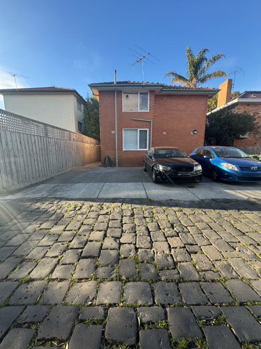 ELWOOD OUTDOOR CARPARK FOR LEASE