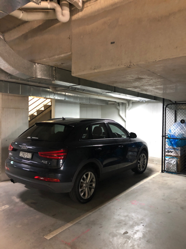 Secure undercover parking spot in Double Bay