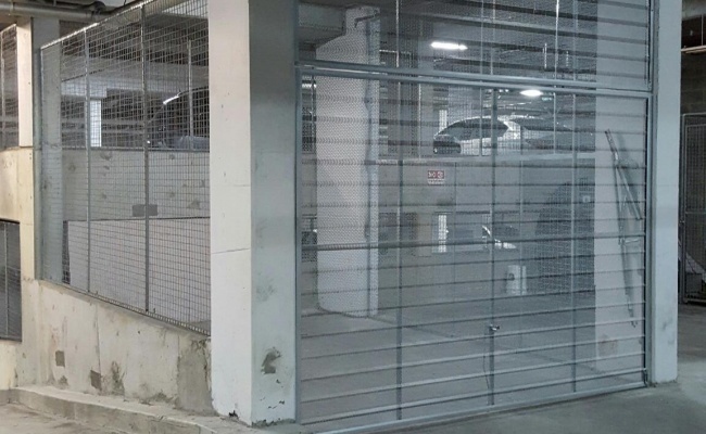 Large Caged Basement Parking/Storage with CCTV