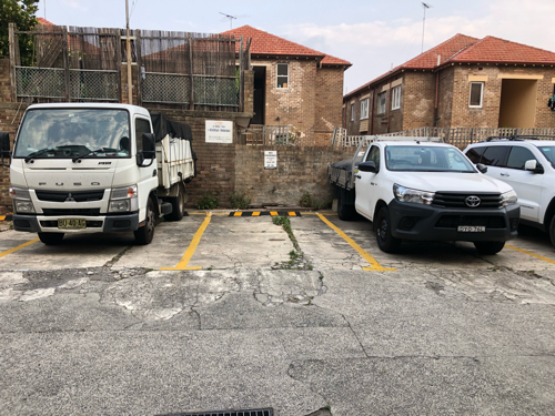 Great parking space near Bondi rd