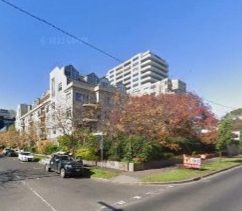 Fantastic location near the CBD, Albert Park, South Melbourne, South Yarra, St Kilda!