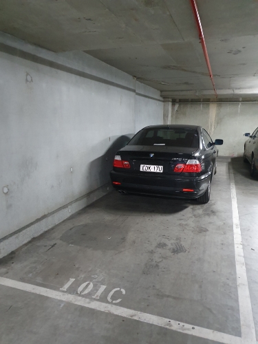 Affordable Monthly Parking in Southbank