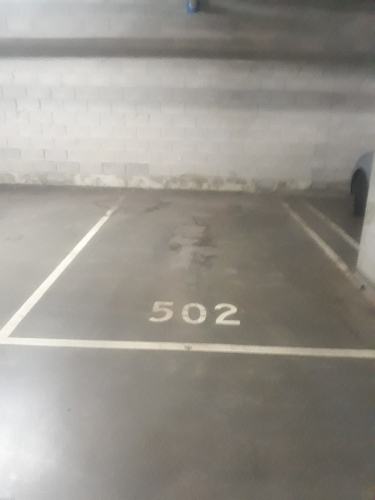 Great Parking space near CBD - note-cancellation-fee-applied-for-early-cancellation-for-any-reason