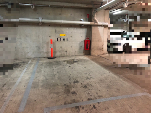 PRIVATE CBD indoor parking  - Super safe and convenient