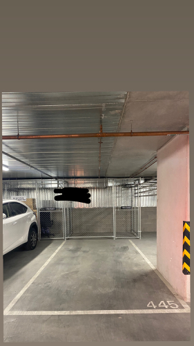 Secure indoor carpark on Spencer and Batman street, West Melbourne. Near Flagstaff/Southrencross Sta