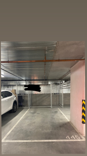 Secure indoor carpark on Spencer and Batman street, West Melbourne. Near Flagstaff/Southrencross Sta