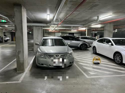 -1 floor car parking in city