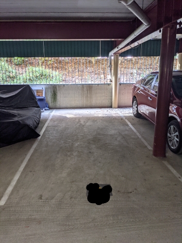 Indoor parking lot at Braddon - close to shops and transports