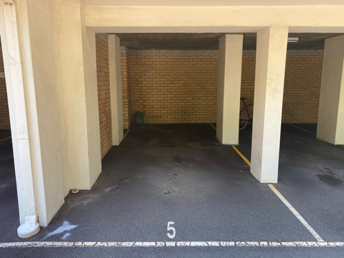 Crows Nest carport available for rent