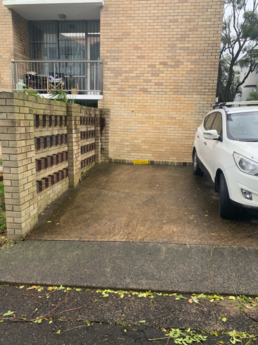 Bondi - Safe 24/7 access outdoor parking near Bondi Beach and Bondi Junction