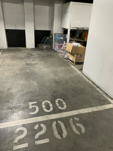 Mantra on Russell st Resident Carpark space available for rent
