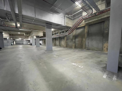 Underground/ Storage Space/ Canberra Center