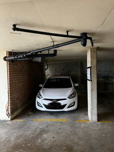 Secure car space in Manly