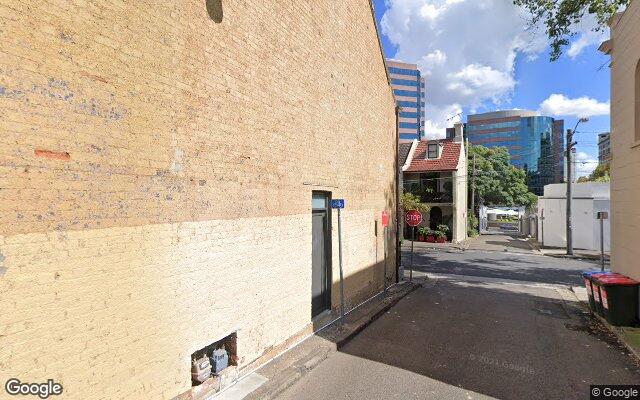 Great indoor secured parking near Central Station