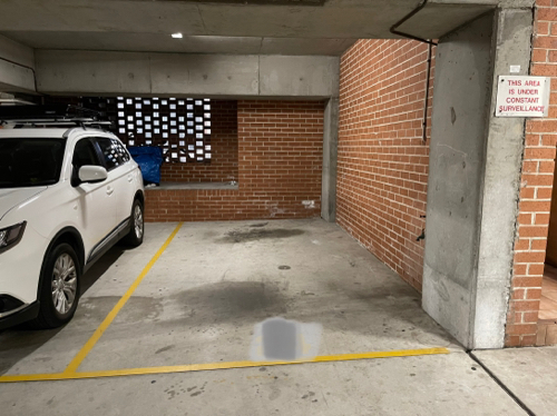 Large car parking spot in Camperdown near RPA hospital and Sydney University