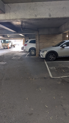 1 of 2 undercover parking spaces - close proximity to CBD, Queens Rd, Clarendon St and St Kilda Road