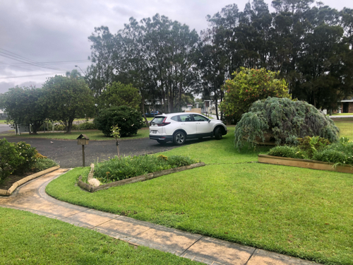 Parking space in Burradise!