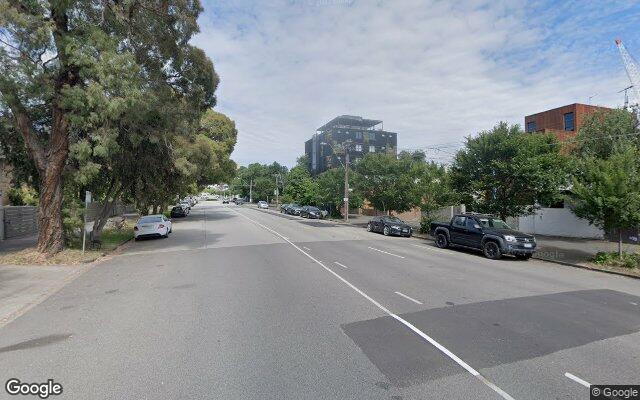 2 of 2 undercover parking spaces - close proximity to CBD, Queens Rd, Clarendon St and St Kilda Road