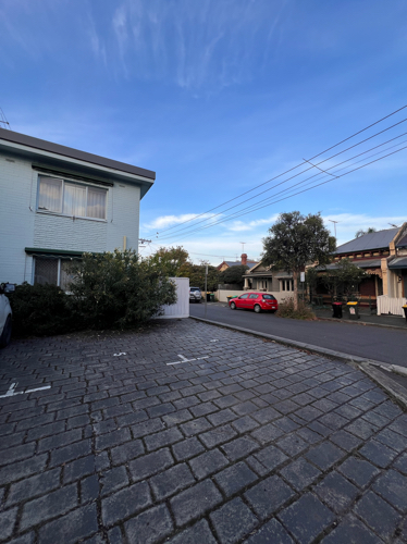Outdoor lot parking on Valiant Street in Abbotsford Victoria