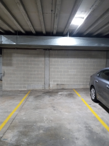 Convenient and secure spot in Surry Hills