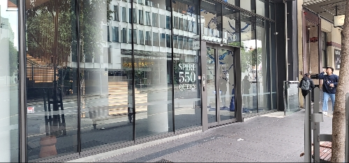 Spire Building - Valey, CBD or Spring Hill are walking distance away