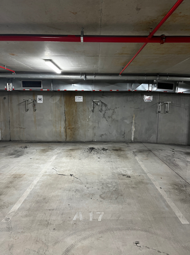 Car Park in Brilliant Location for RNA / Bowen Hills / The Valley